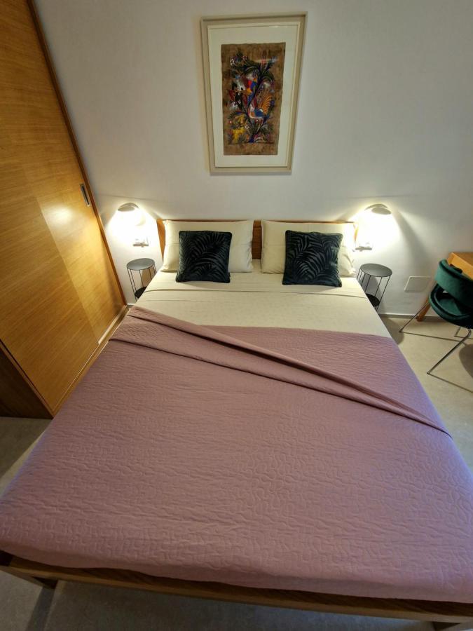 Apartments Cerin-โรวีน ภายนอก รูปภาพ